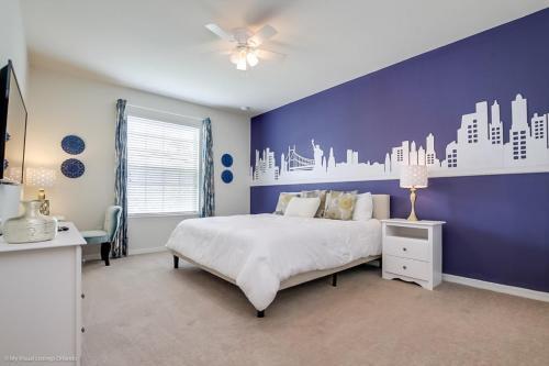 Villa Windsor At Westside - 8817md
