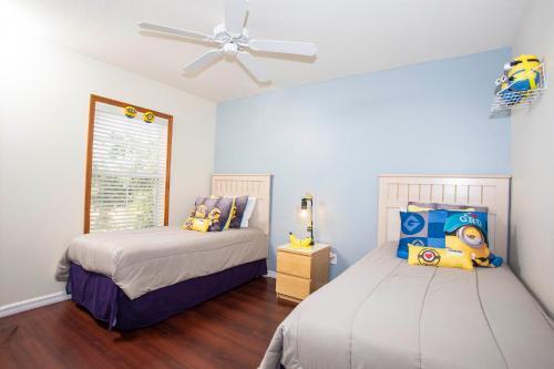 Four Bedroom W/ Pool Close To Disney 8570