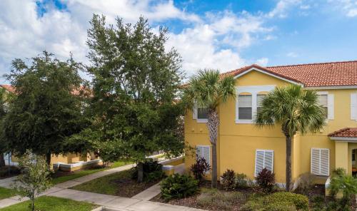 Four Bedroom W/ Pool Close To Disney 8570