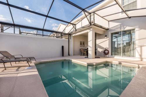 Luxury 4 Bed Villa For 11 Guests
