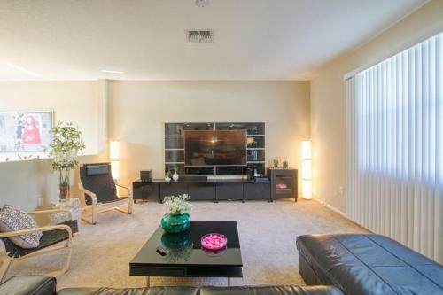 Emerald Home