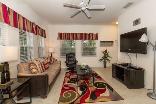 Yellow Lantana Townhome #230847 Townhouse