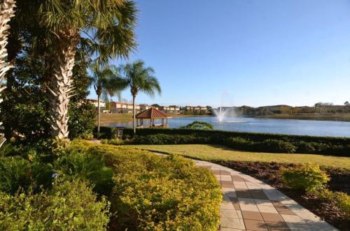 Yellow Lantana Townhome #230847 Townhouse
