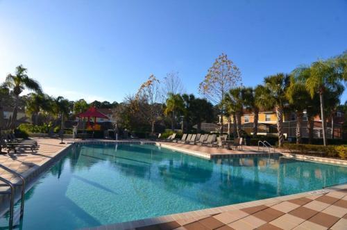 Yellow Lantana Townhome #230847 Townhouse