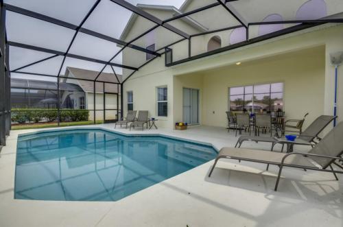 Lake Berkley Villa #231075