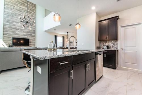 Storey Lake Villa 0474e