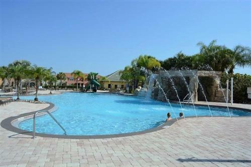 Luxury 6 Bedroom Pool Home In Paradise Palms Resort