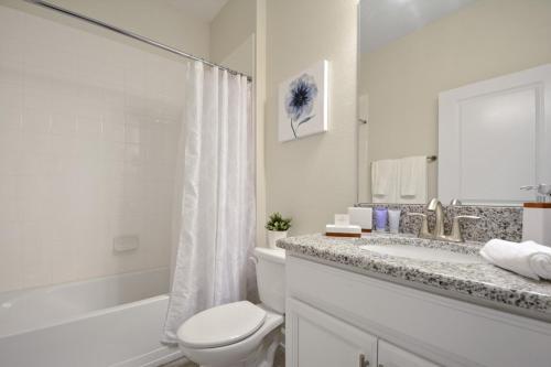 Villa Luxury 5 Bedroom Suites, 5 Minutes From Disney