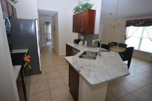 4 Bedroom Pool Home, Emerald Island Resort