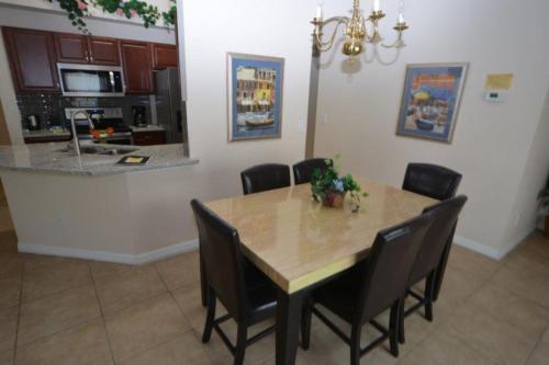 4 Bedroom Pool Home, Emerald Island Resort