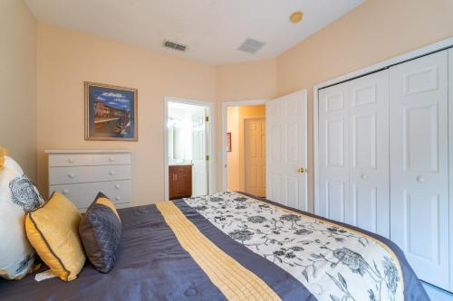 4 Bedroom Pool Home, Emerald Island Resort