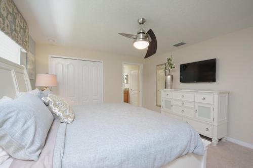 4 Bedrooms Villa At Storey Lake