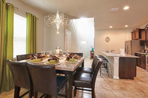 Gameroom, Grill, 2 Master Suites! (3700ww)