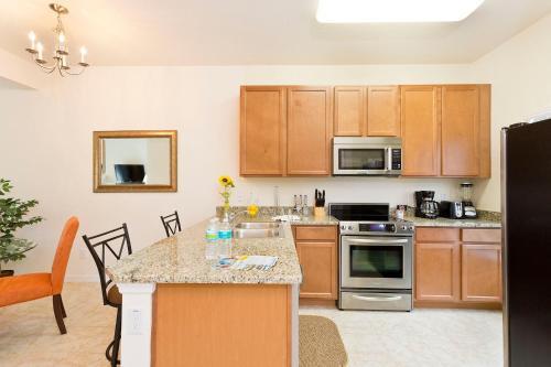 Gorgeous Townhouse With Private Pool Bv4566