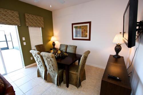 3081 Encantada