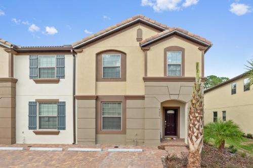Windsor At Westside Luxury Pool Home Home