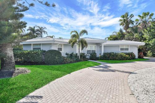 Gulfside Stroll On Longboat Key