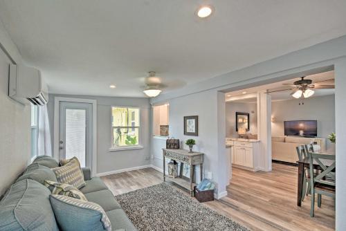 Family Home With Courtyard 2 Mi To Indian Rocks Beach