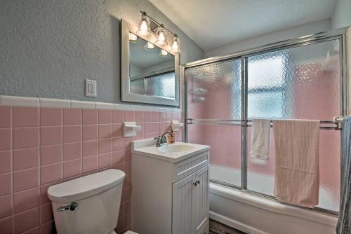 Family Home With Courtyard 2 Mi To Indian Rocks Beach