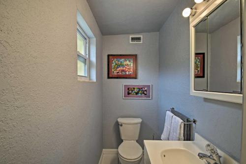 Family Home With Courtyard 2 Mi To Indian Rocks Beach