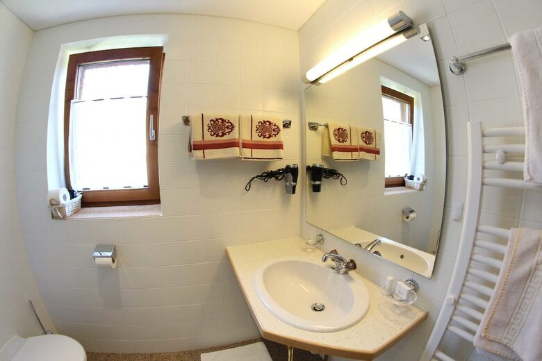 Hostal G�stehaus Burgi
