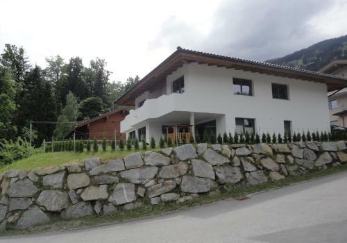 Apart Bergw�rts