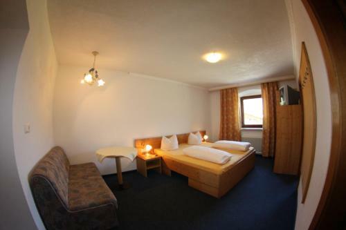 Hostal Ferienhof Kampfl Abendstein Appartement Kg