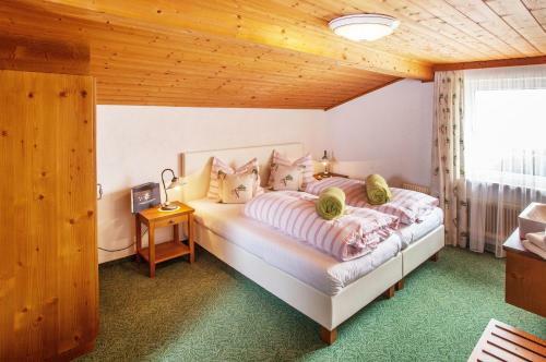 Hostal Berggasthof Edelweiss