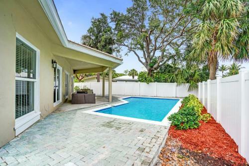 The Lighthouse Point Villa