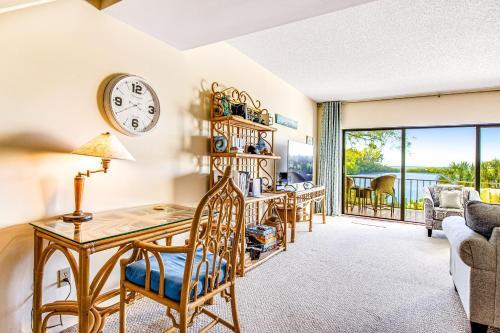 2 Bed 3 Bath Apartment In Longboat Key