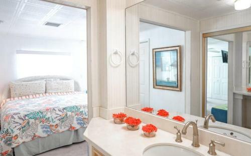 Harbor House 2bed/2bath With Open Water Views