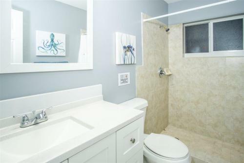 Salt Life 1&2 - 2bed/2bath Updated Full Duplex With Dockage