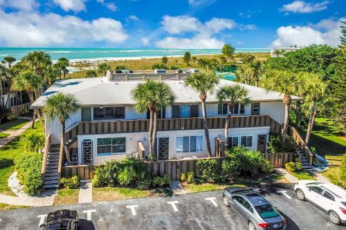 Whitney Beach View 332