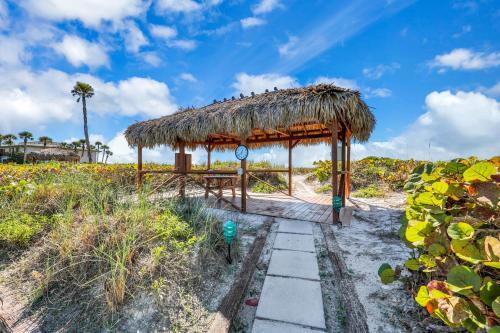 Whitney Beach View 332