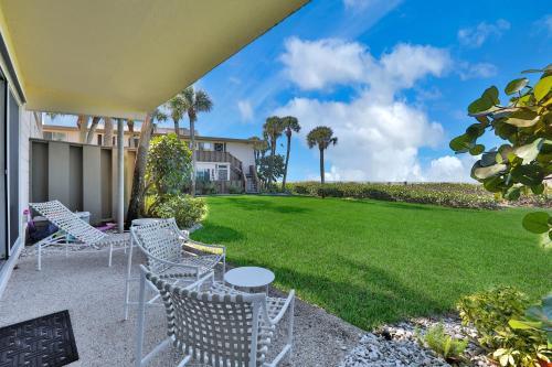 Whitney Beach View 332
