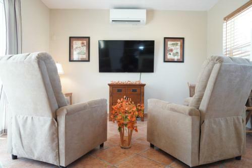 Honeymoon Cottage 1bed/1bath With Dockage
