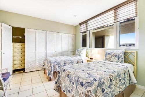 Beach Place Vista 504