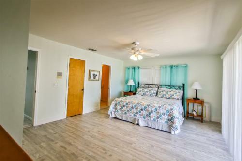 Angler's Dream 2bed/2bath Half Duplex With Private Pool & Dockage