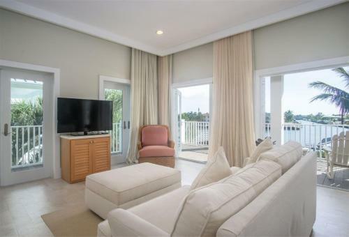 Tarpon House 3bed/4bath With Pool, Dock