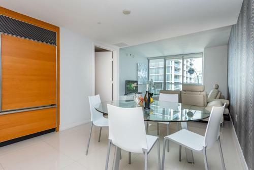 Miami Icon Tower Design Luxury Apartments