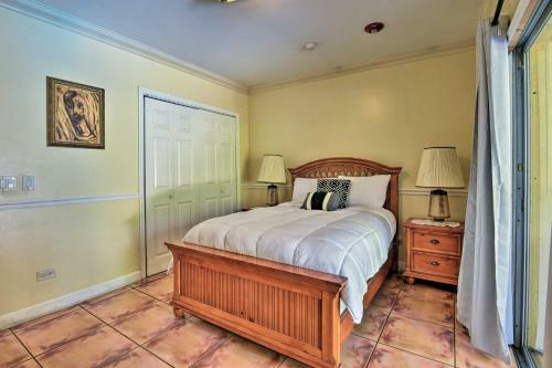 Quaint Central Miami Bungalow 10 Mi To Mid-beach!