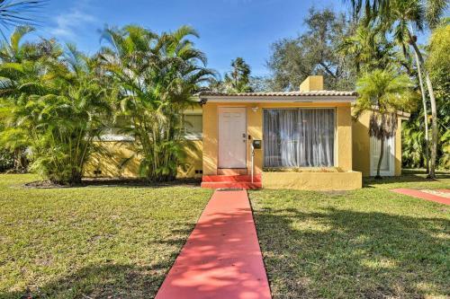 Quaint Central Miami Bungalow 10 Mi To Mid-beach!