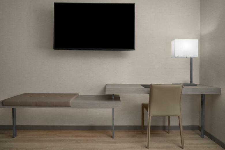 AC Hotel By Marriott Miami Dadeland