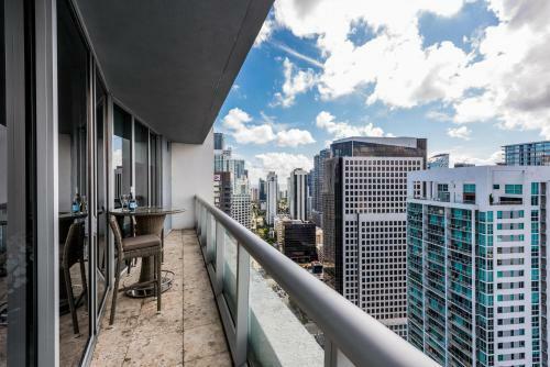 Lhg Icon Miami Apartments