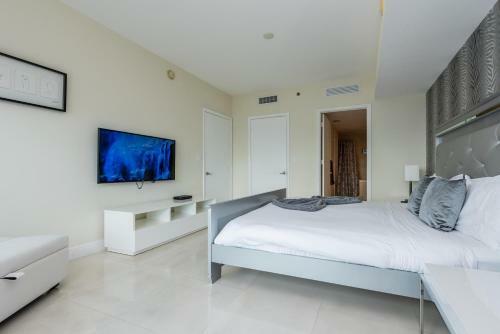 Lhg Icon Miami Apartments