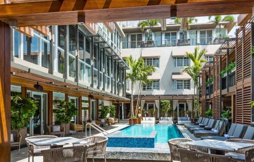 Hotel Lennox Miami Beach