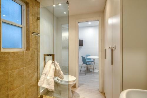 Ocean Drive Apartments