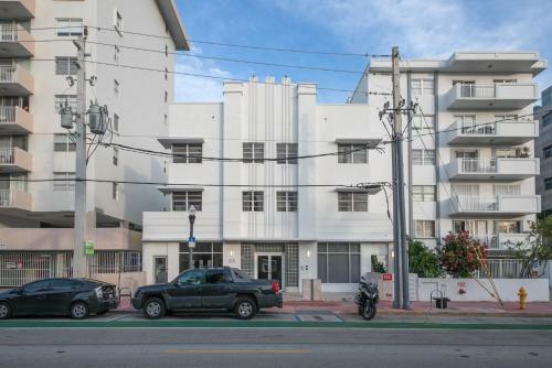 Ocean Drive Apartments