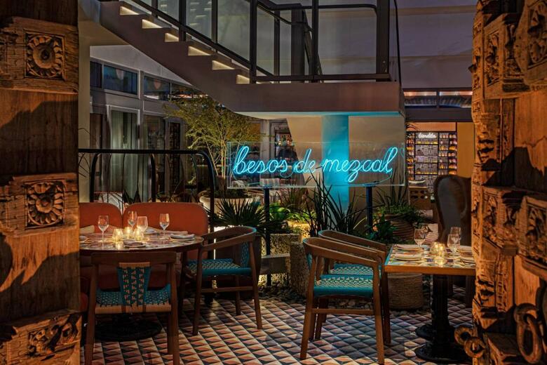 Hotel Moxy Miami South Beach
