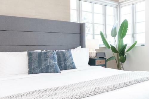 Hotel Jurny Suites - Miami Beach